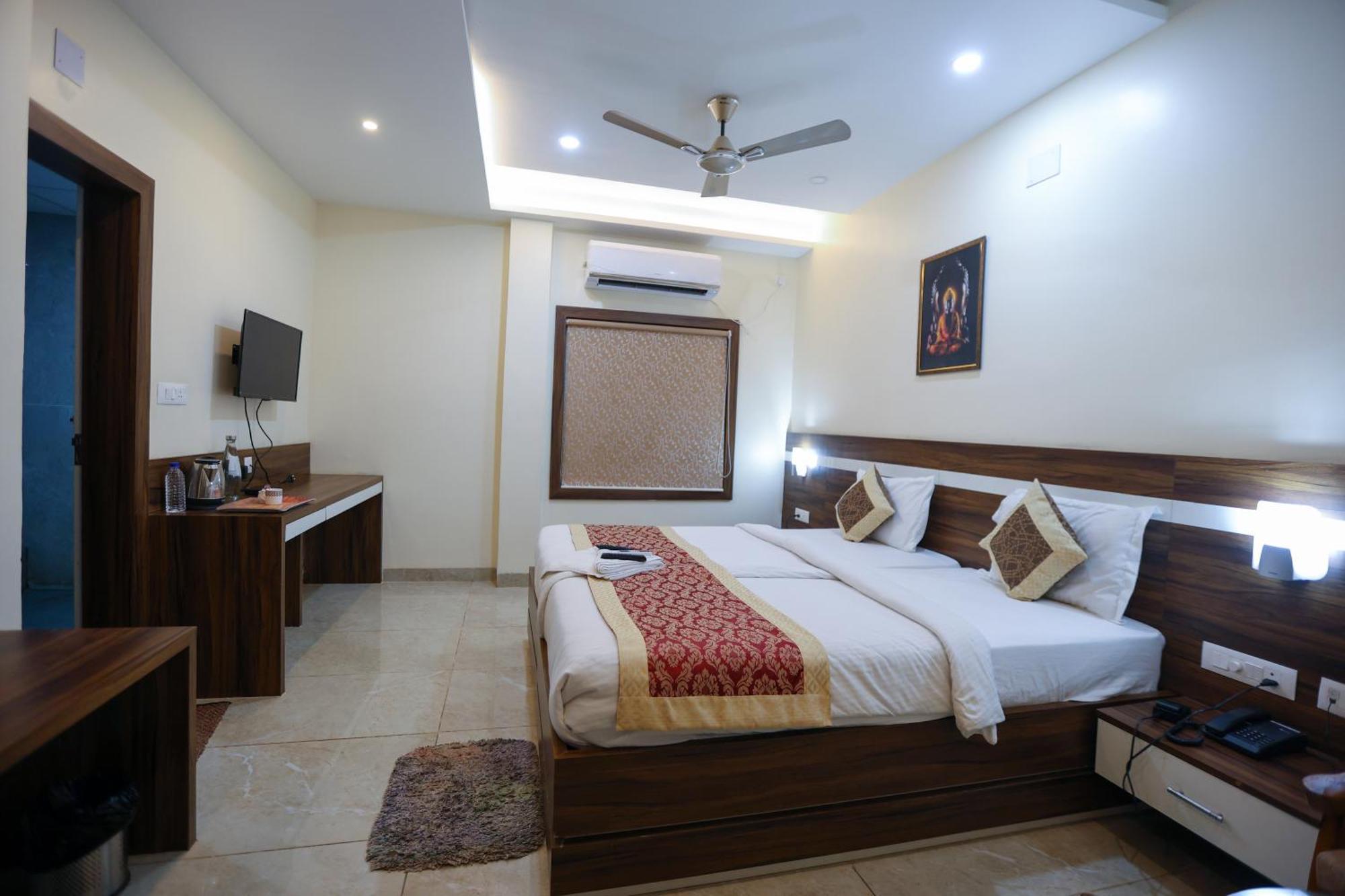 Hotel Sj Pride Bhubaneswar Exterior foto