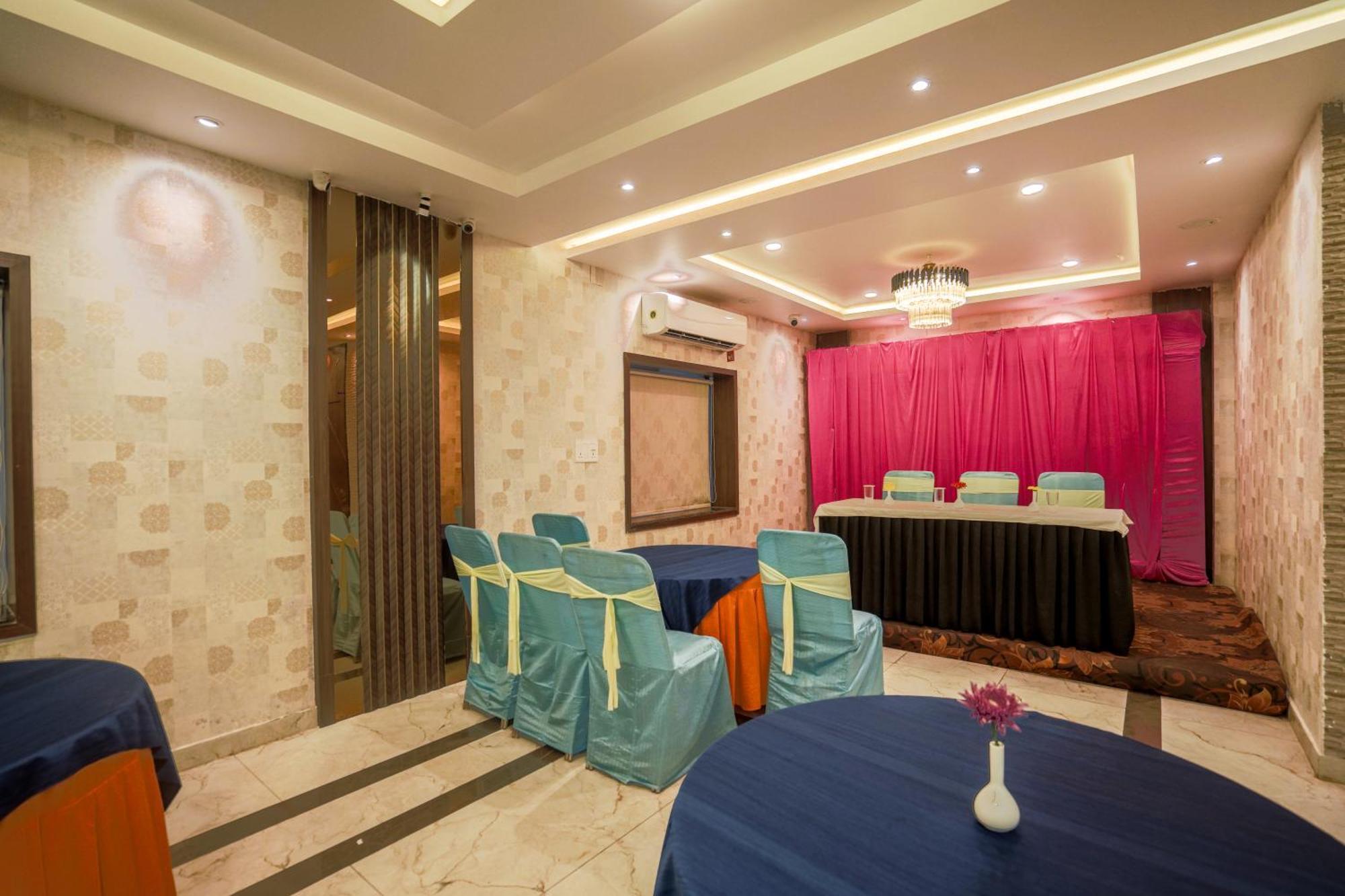 Hotel Sj Pride Bhubaneswar Exterior foto
